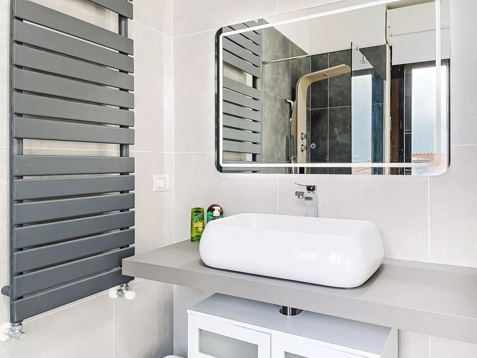 Como Lake Blu & Green - Binnen