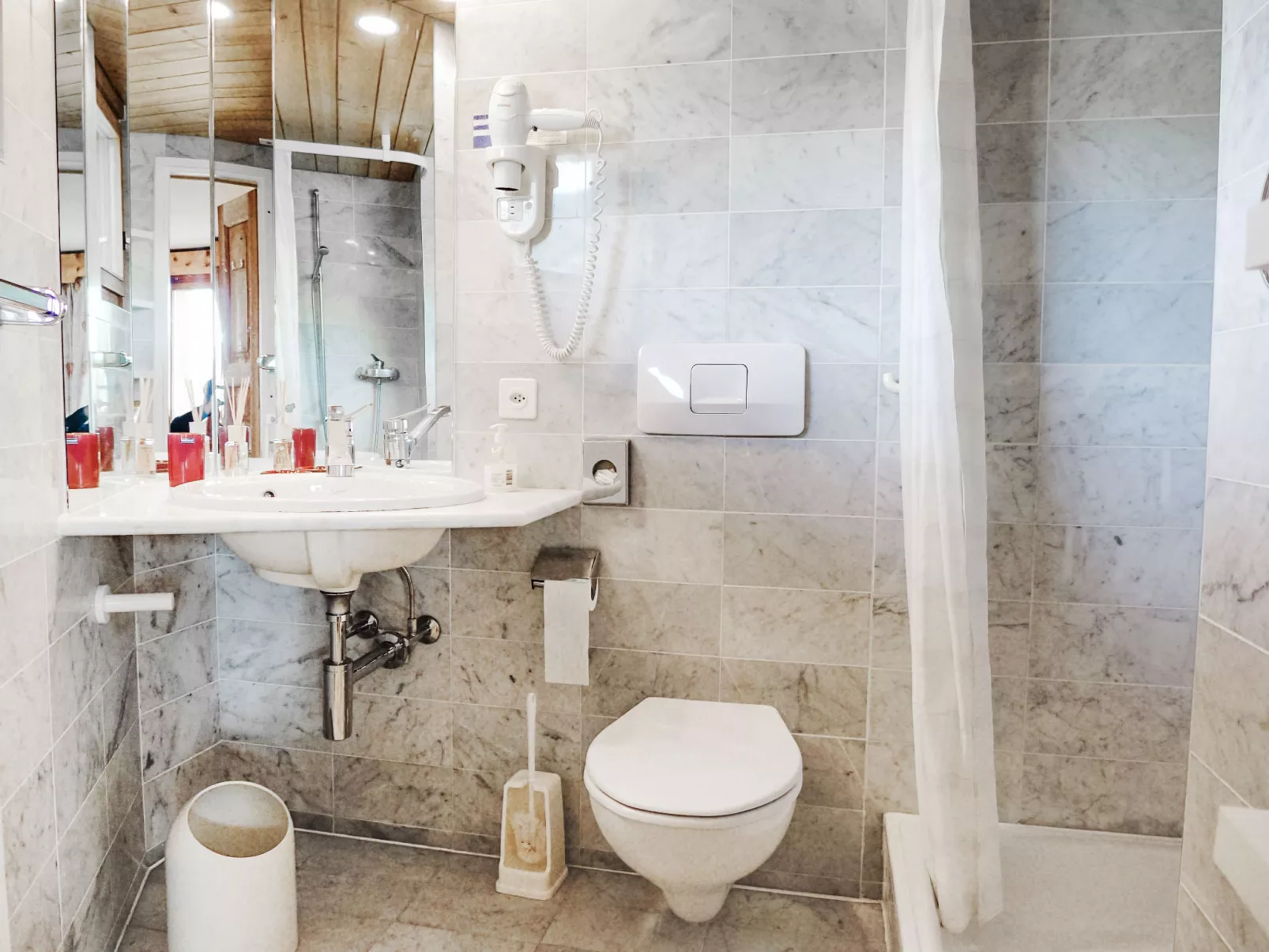 Le Bristol A56 - Binnen