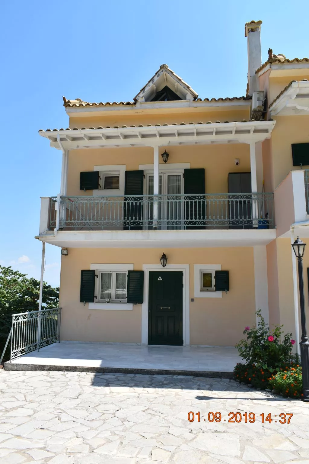 Sommer Dafnopanagia Luxusstudio Ourania - Buiten