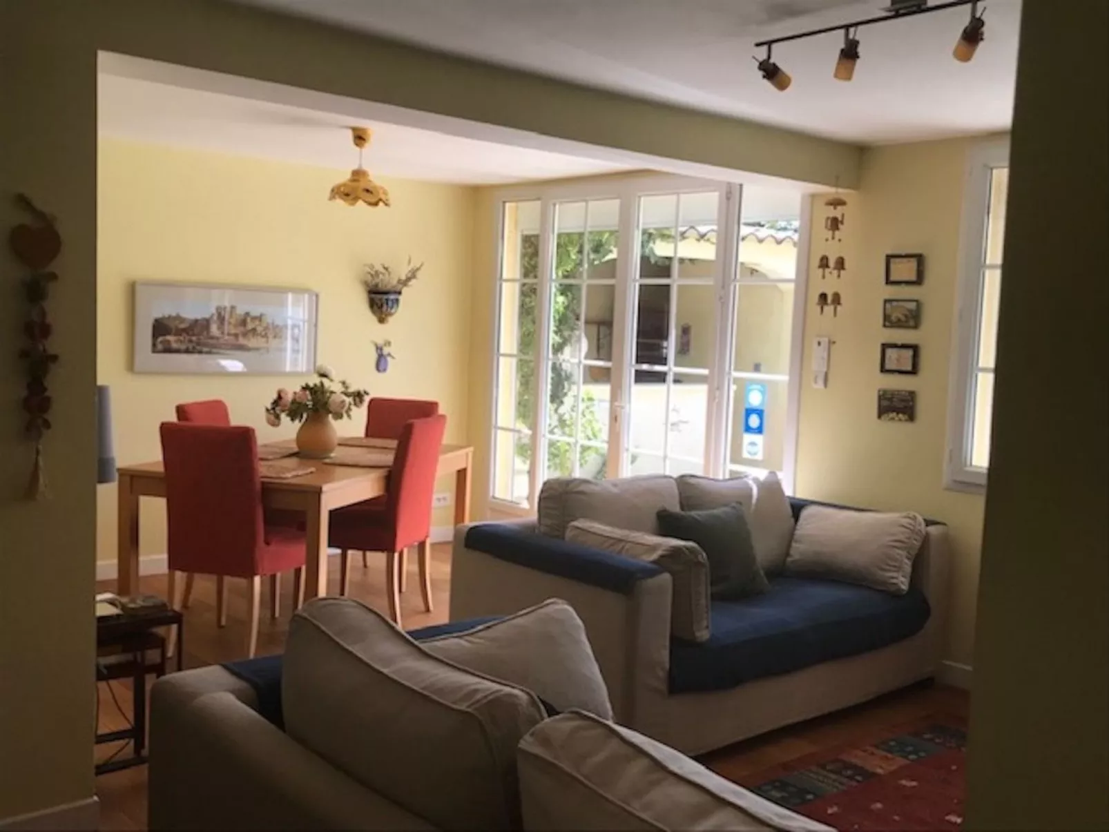 La Soleillade apt mit exklusiver Nutzung des großen Pools - Binnen