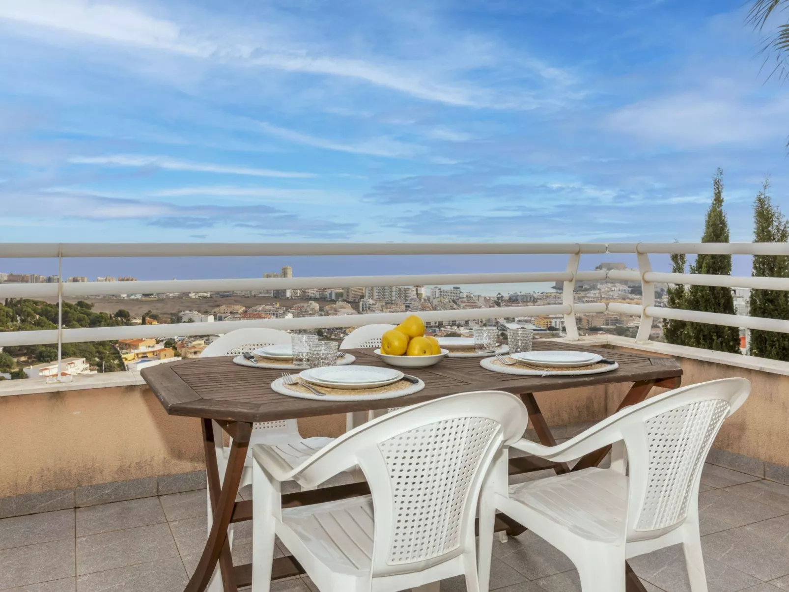 Montemar II - Buiten