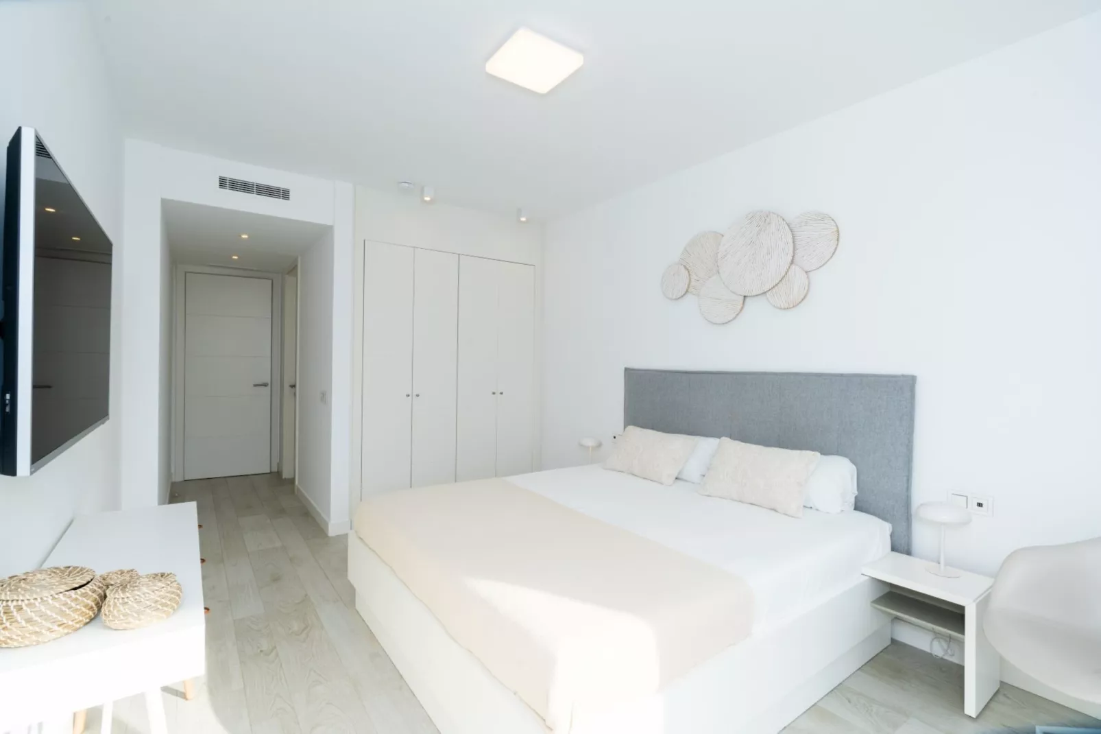 Elegant 2-Bedroom Apartment | Alcazaba Lagoon 1112 - Slaapkamer