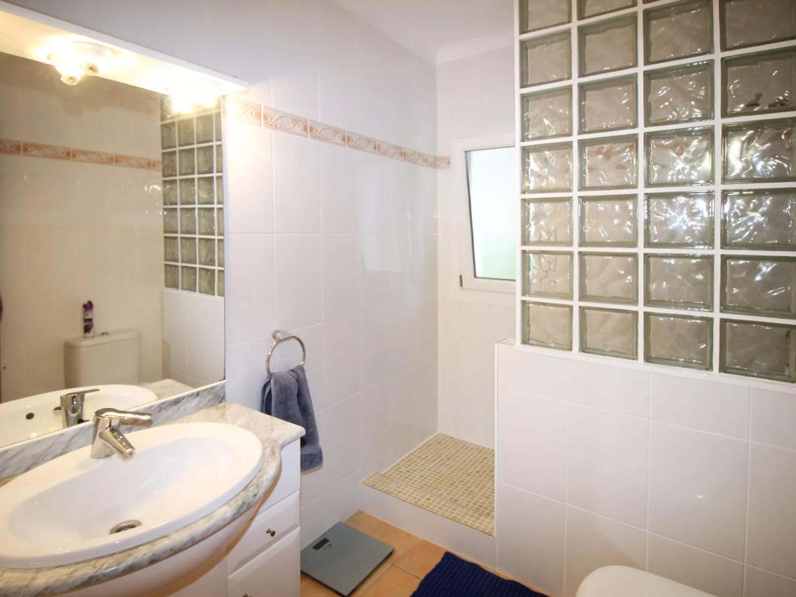 Casa del Bosc - Binnen