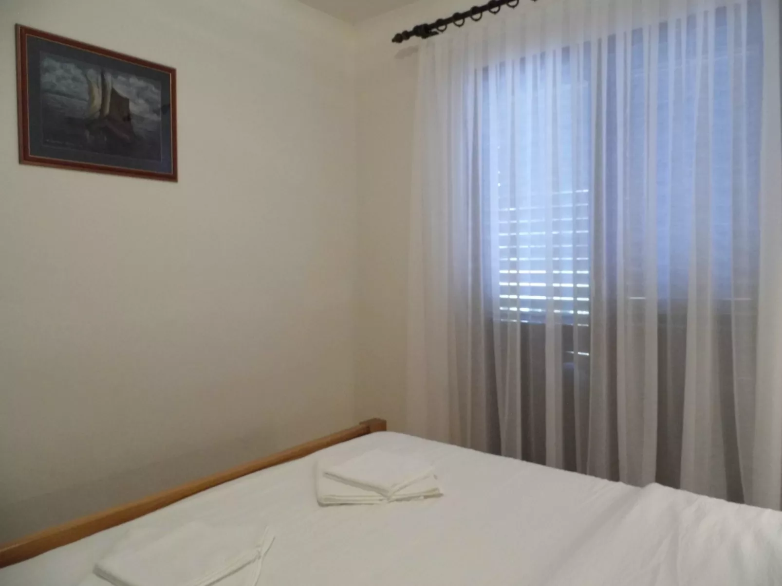 Schöne und moderne, voll ausgestattete Wohnung in ruhiger Lage - Image-tags.info