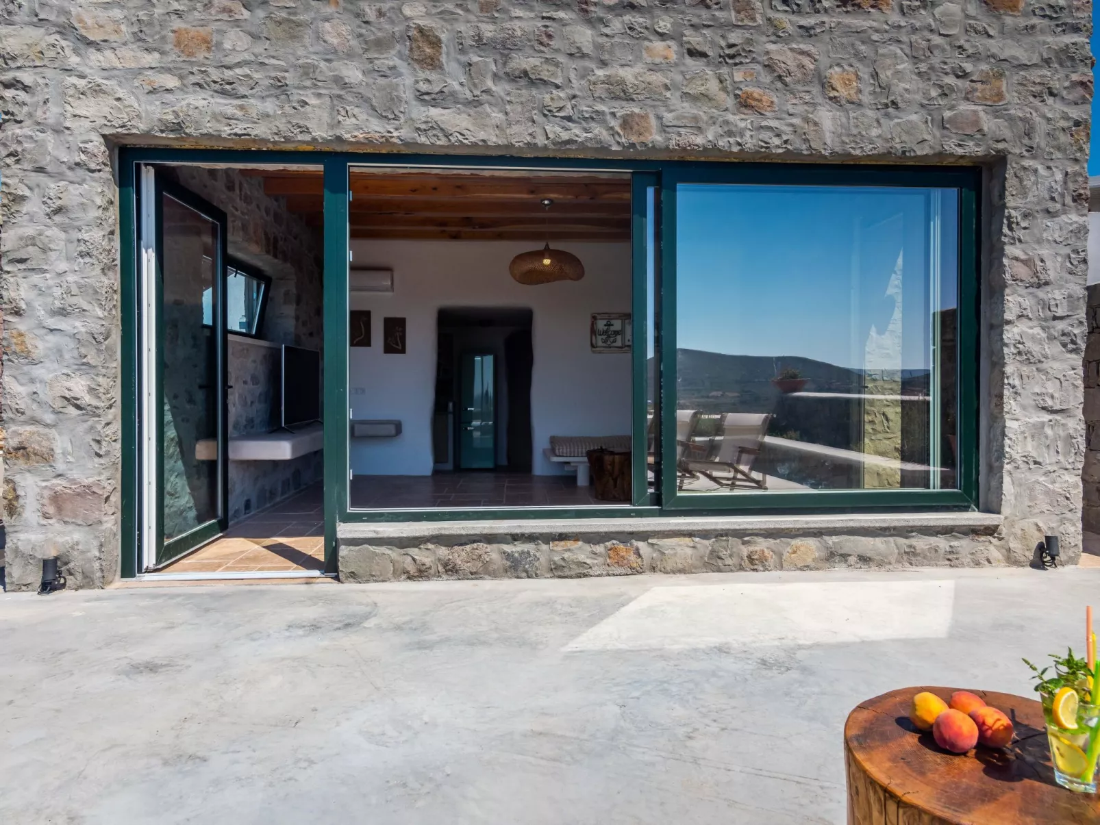 PETRA RESIDENCE MINI POOL SPA MILOS - Image-tags.info