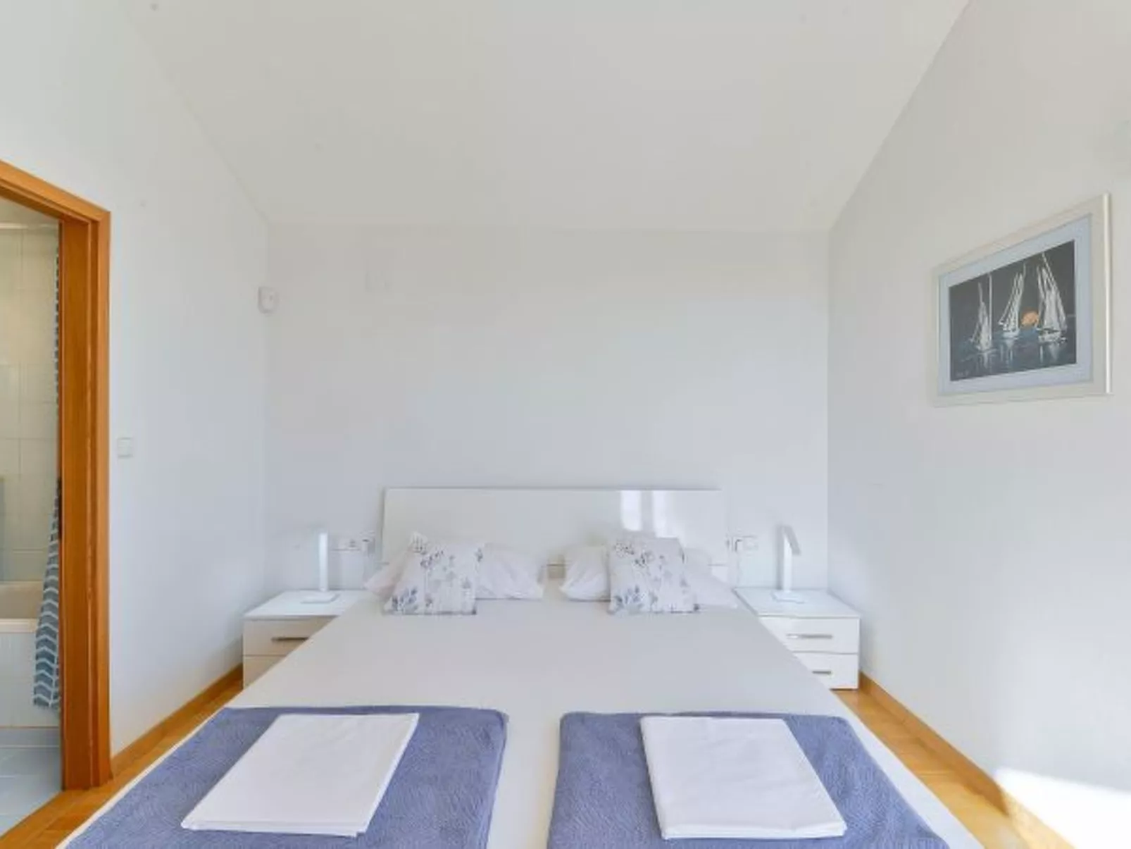 Olivar house with heated pool by the beach - Image-tags.info