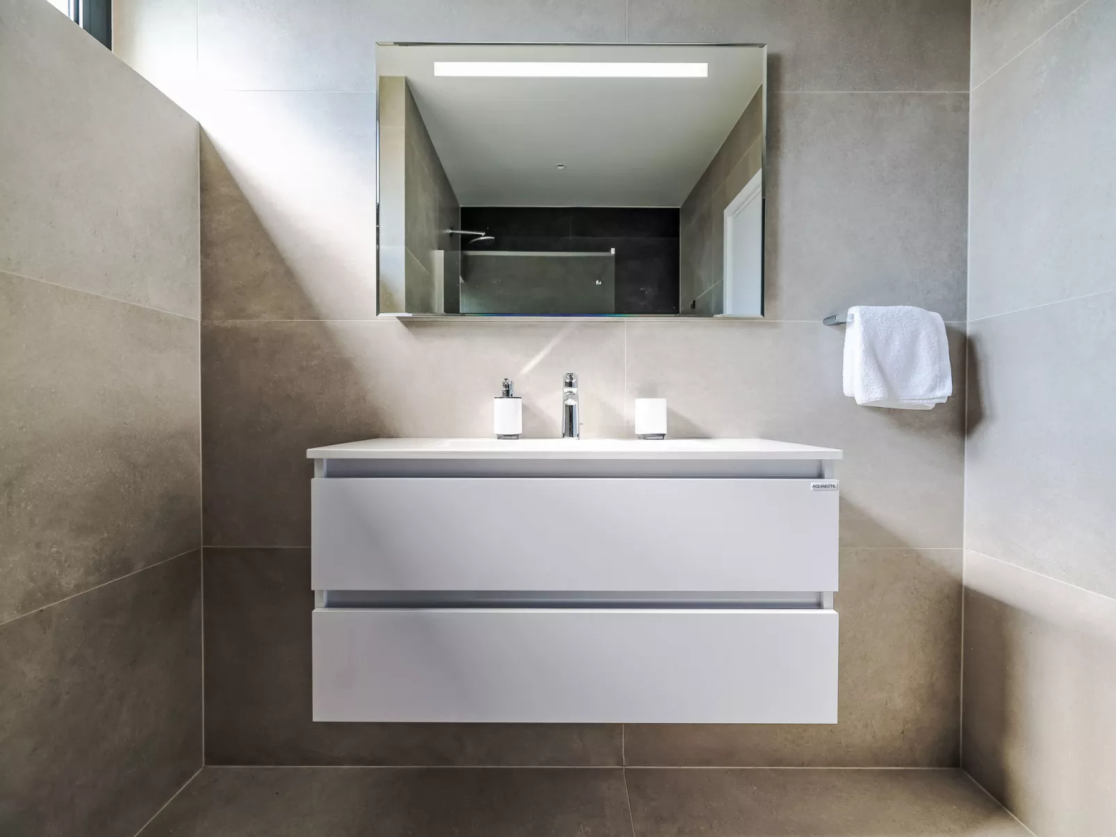 Magic Sky 2 - Binnen