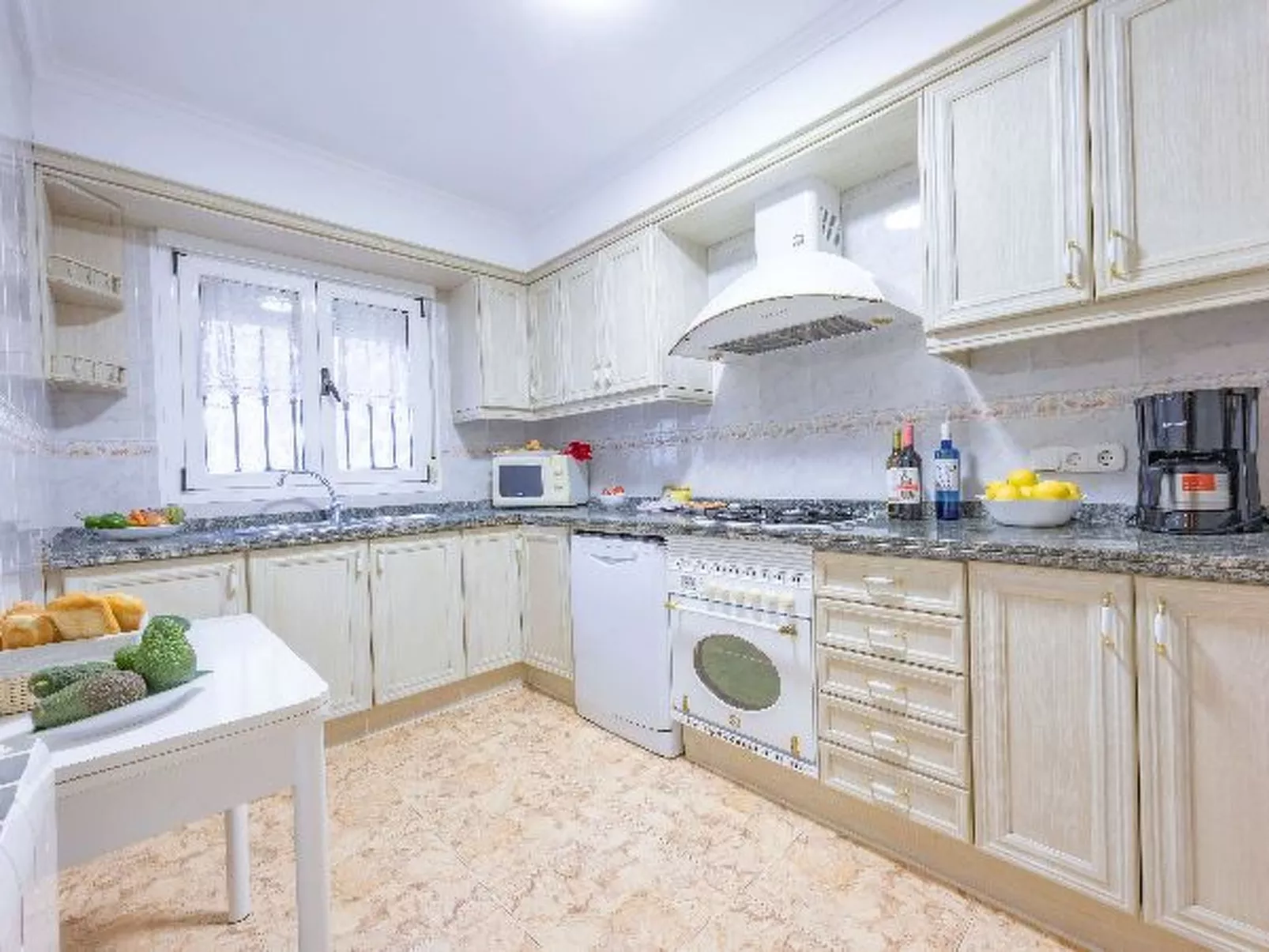 Villa Sunset - Plusholidays - Image-tags.info