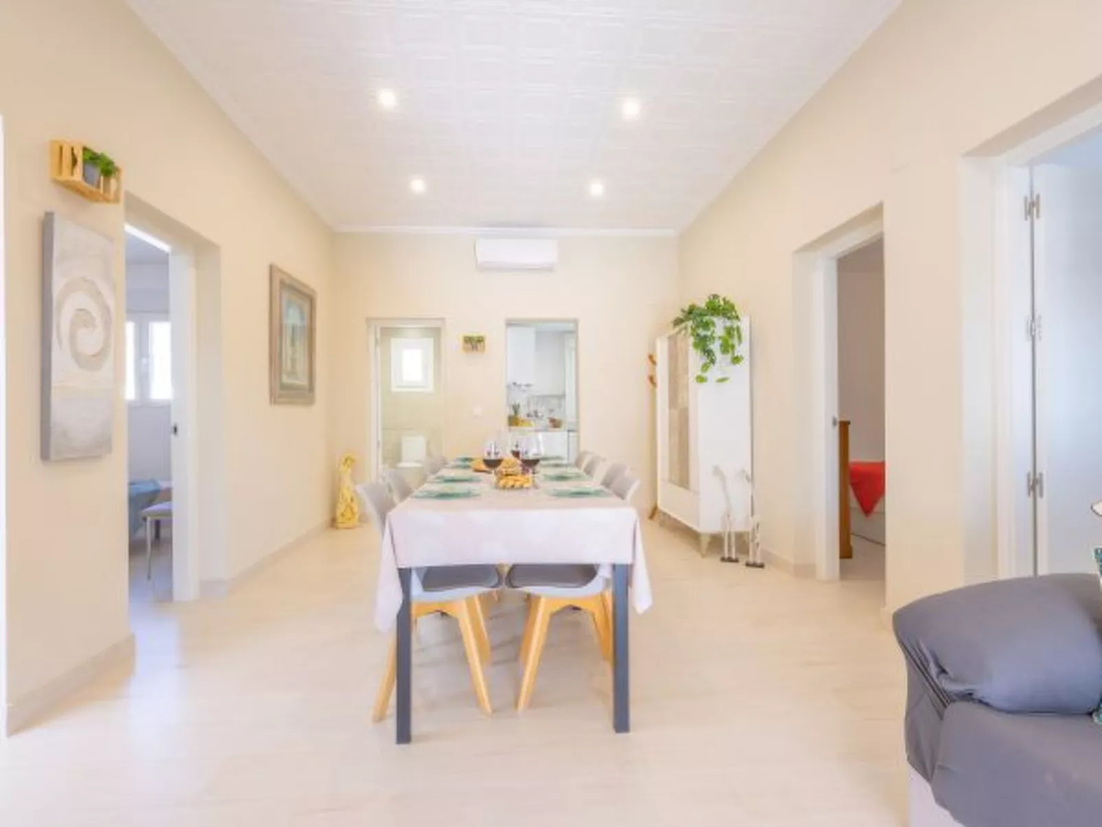 Villa Manolet - plusholidays - Image-tags.info