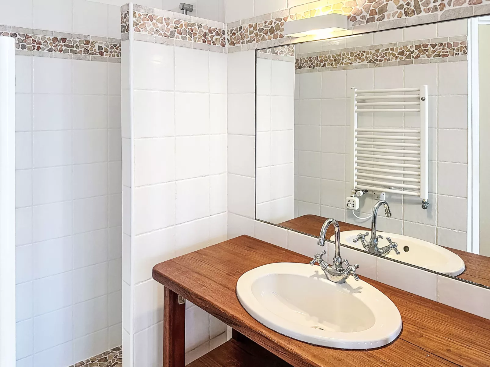 Les Amandiers - Binnen