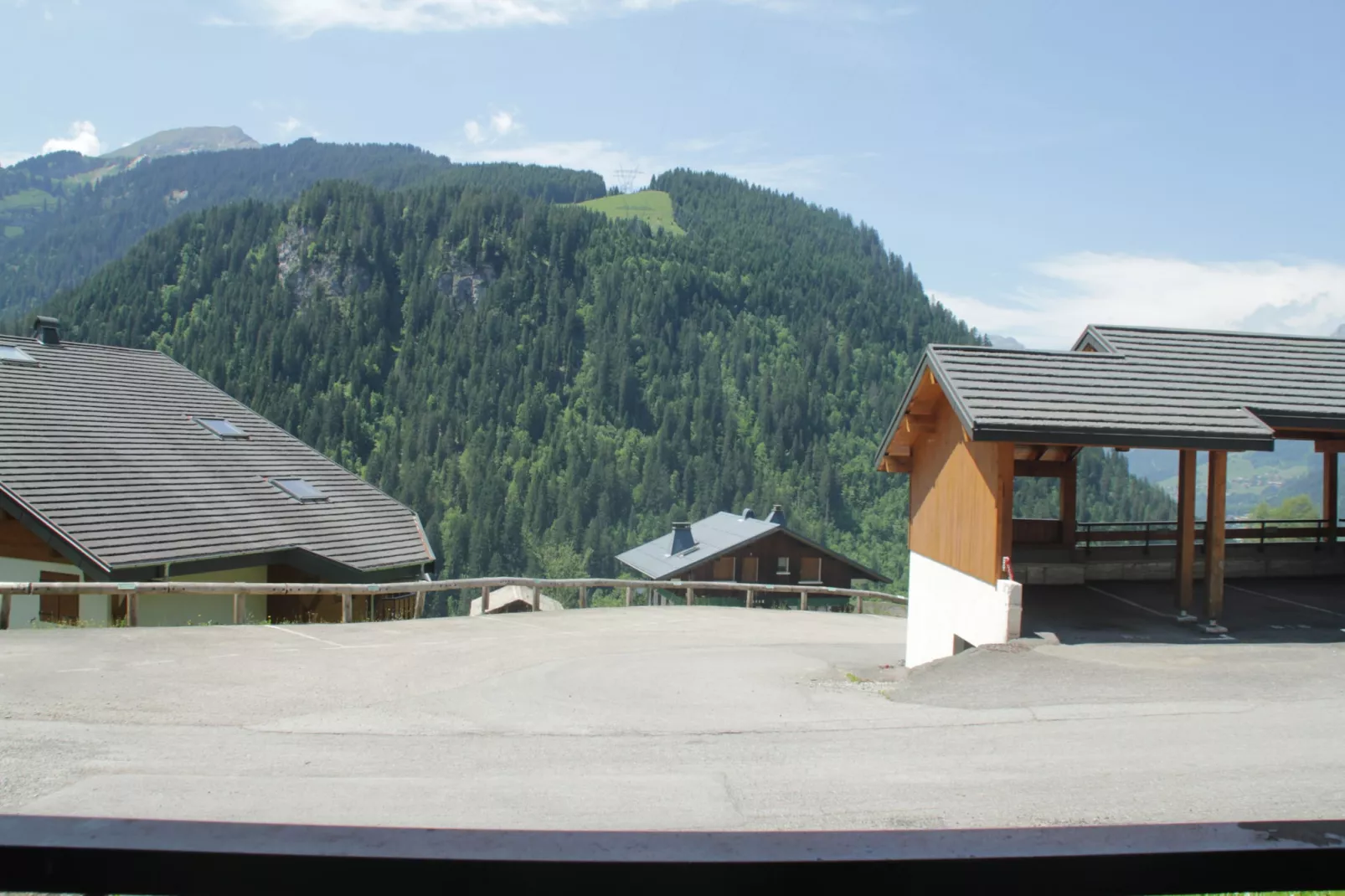 VERONICA VR49 NATURE & MOUNTAIN 6 Pers. - Buitenlucht