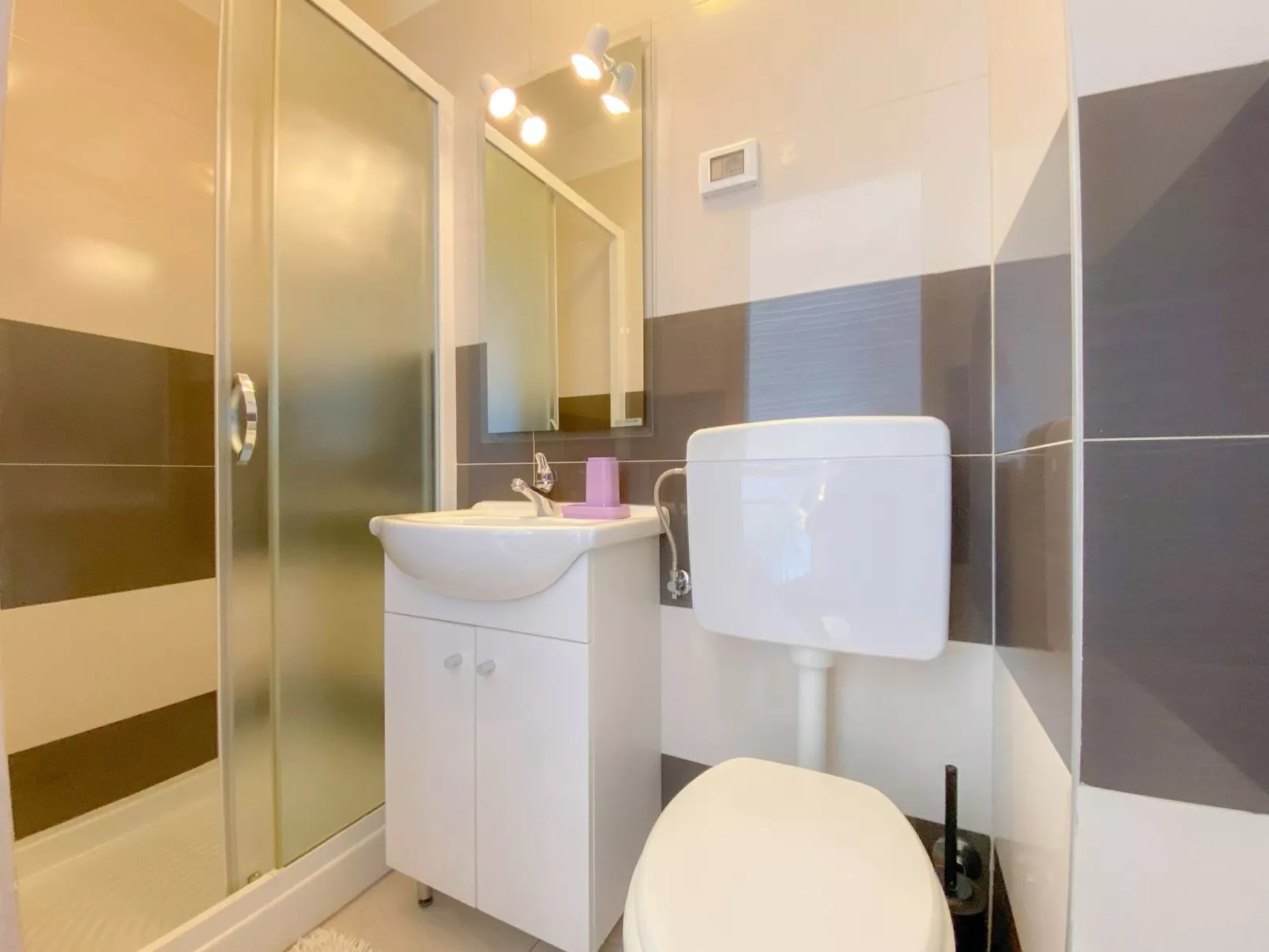 "Belvedere gore" - Binnen