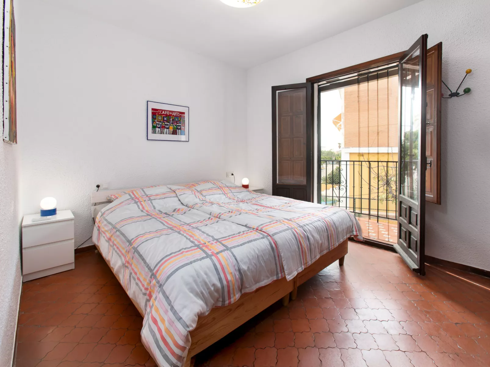 Nerja Beach Center - Binnen