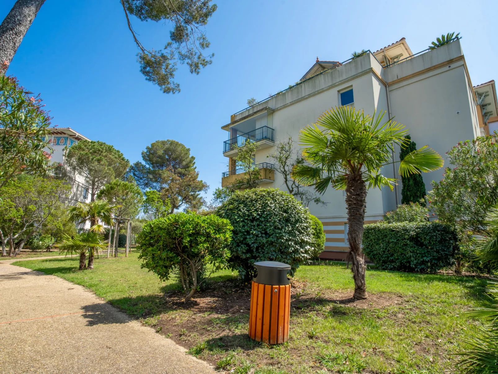 Le Grand Parc - Buiten