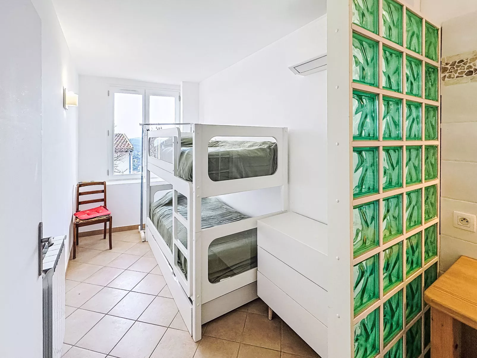 Les Amandiers - Binnen