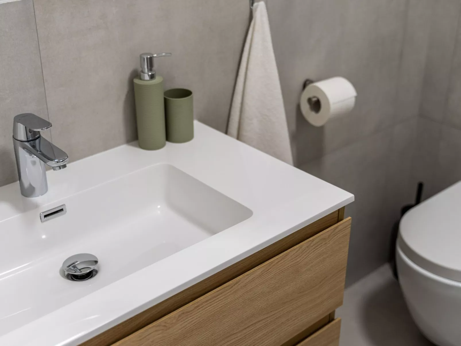 Für 3 Personen und 1 Kind in Sibenik, Dalmatien - Image-tags.info