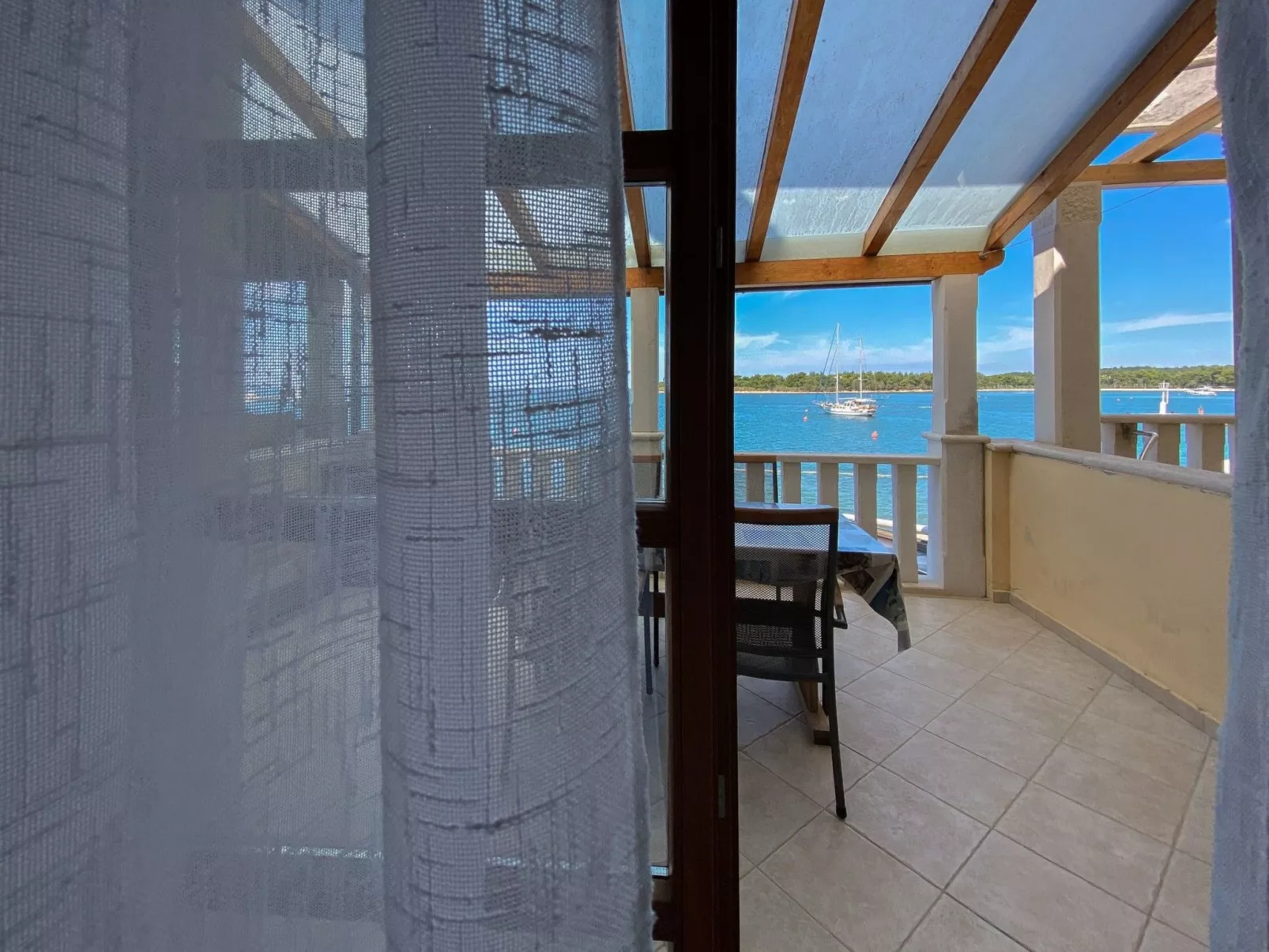 Für 4 Personen ca. 30 m&sup2; in Novigrad, Adriaküste Kroatien (Westküste von I - Image-tags.info