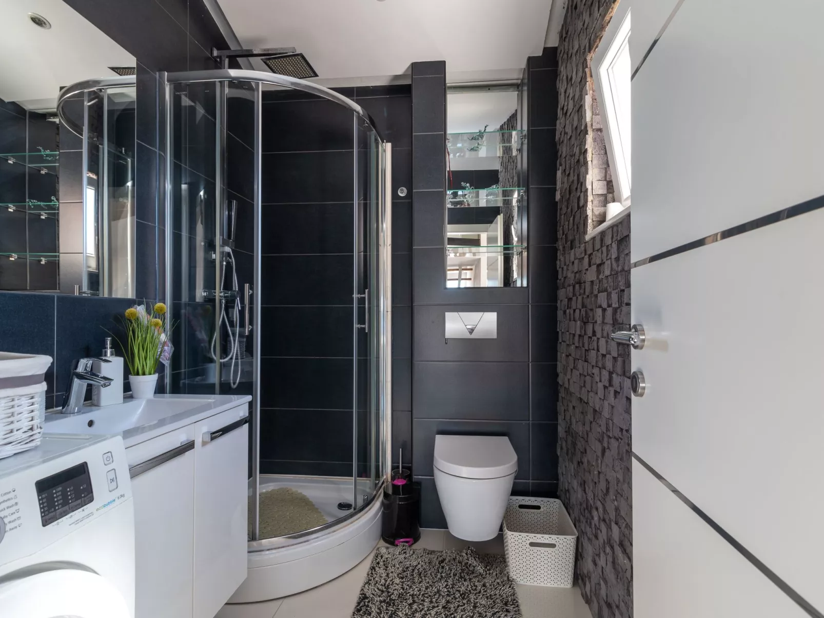 Moderne Ferienwohnung mit Gartennutzung, einem g - Image-tags.info