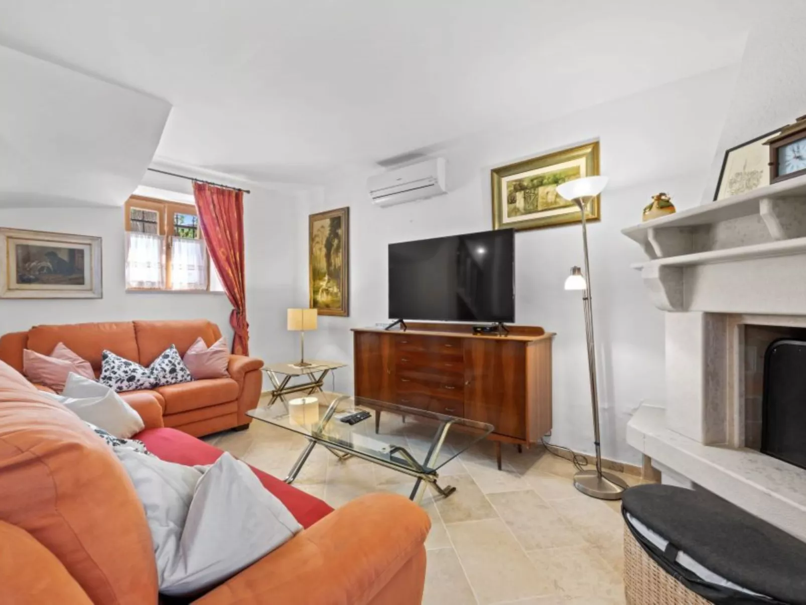 Villa Diana - Binnen