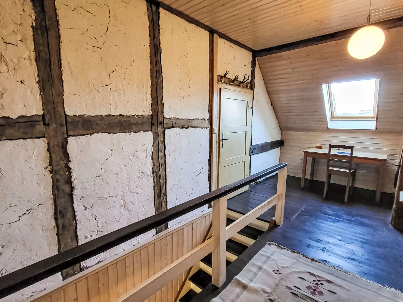 Mit großem eingezäunten Garten - Binnen