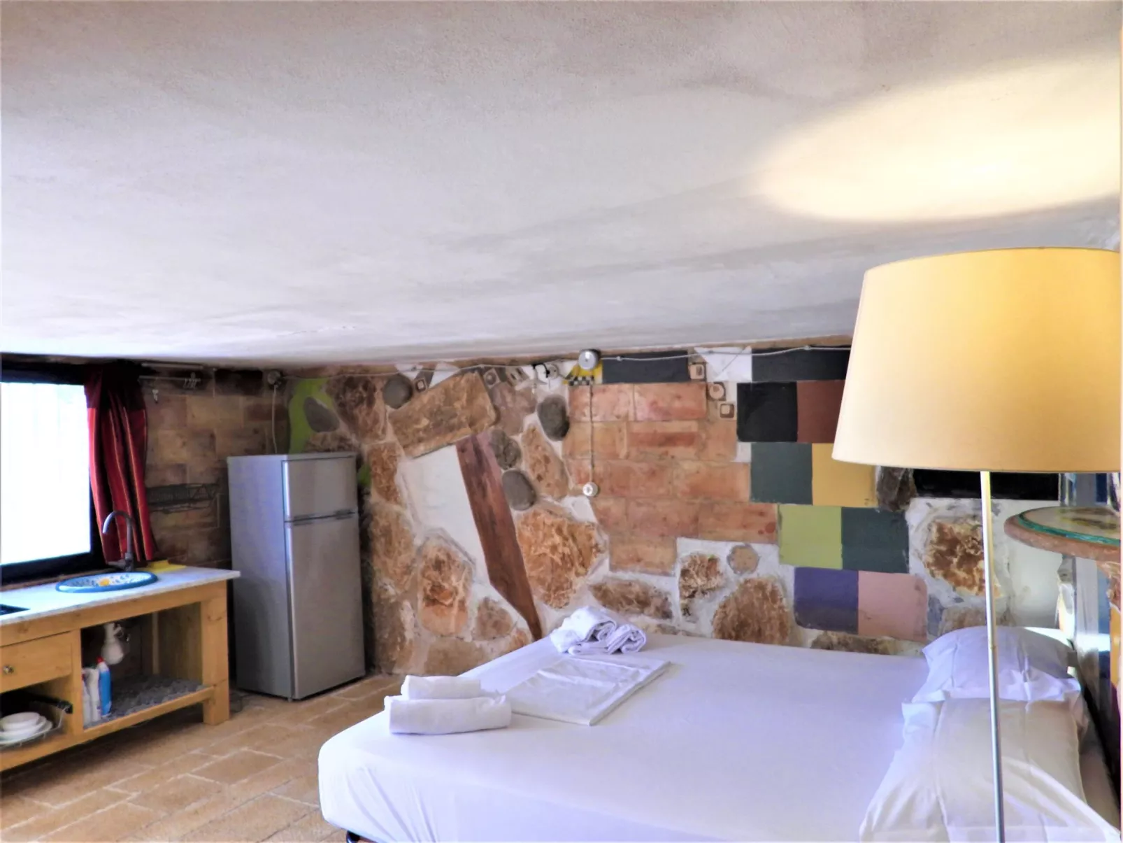 Giniusa' Studio mit Whirlpool-Badewanne - Binnen