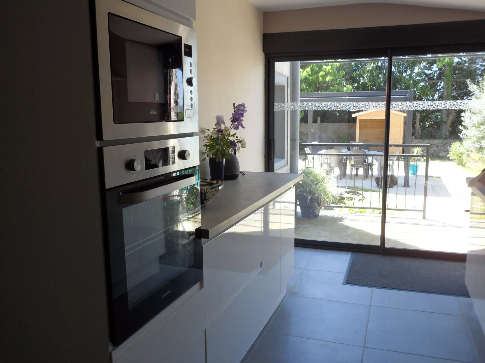 "Aelise" mit eigenem Pool - Binnen