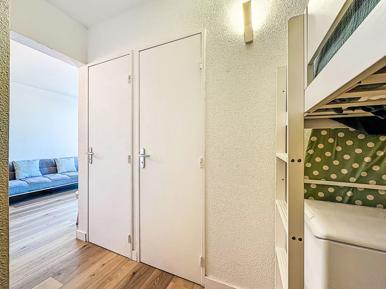 La Croisière - Binnen