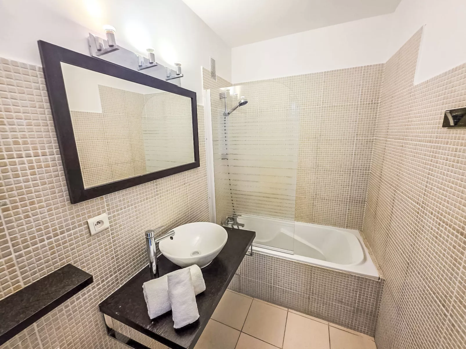 Reine Astrid - Binnen