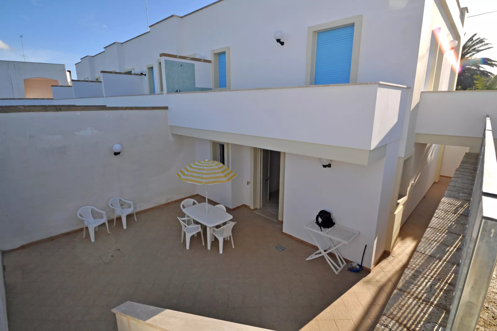 TS Trilo -1 - Terrasbalkon