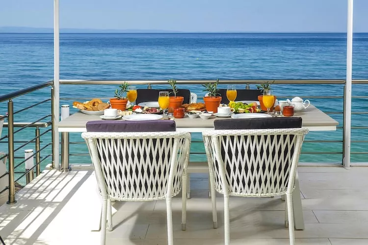 Holiday residence Acrotel Athena Villas, Elia Beach-1-bedroom-apartment ground floor - Gebieden zomer 1km