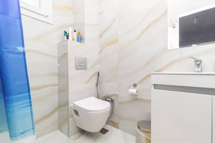 Acrotel Porto Brava Luxury Villas Ormos Panagias 4 bedroom villa 2 - 8 pax - Badkamer