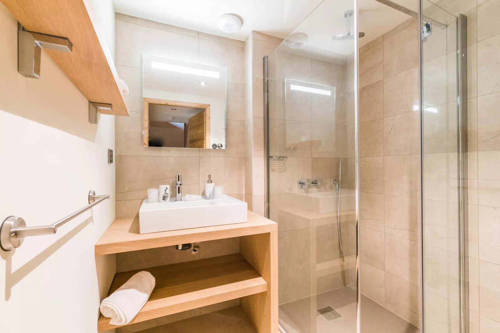 Les Portes de Megève 14 - Badkamer