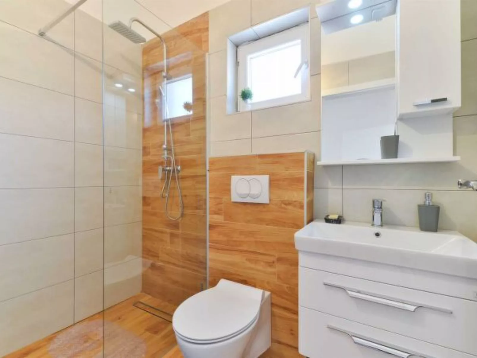 Villa Natura with pool - Image-tags.info