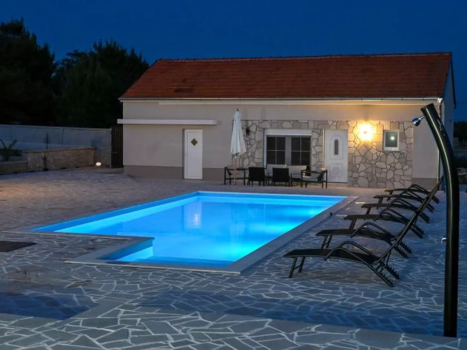 Holiday Home Marija with pool - Image-tags.info