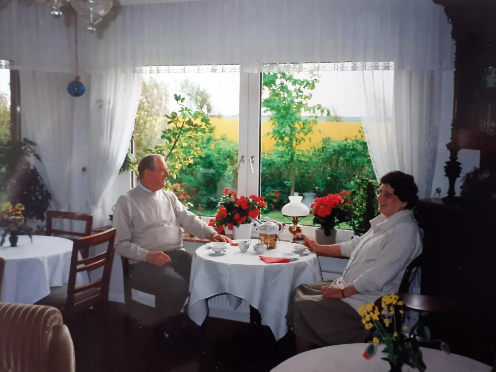 Gästezimmer mit Terrasse - Binnen