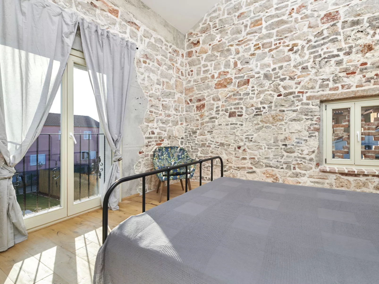 Mediterranea - Binnen