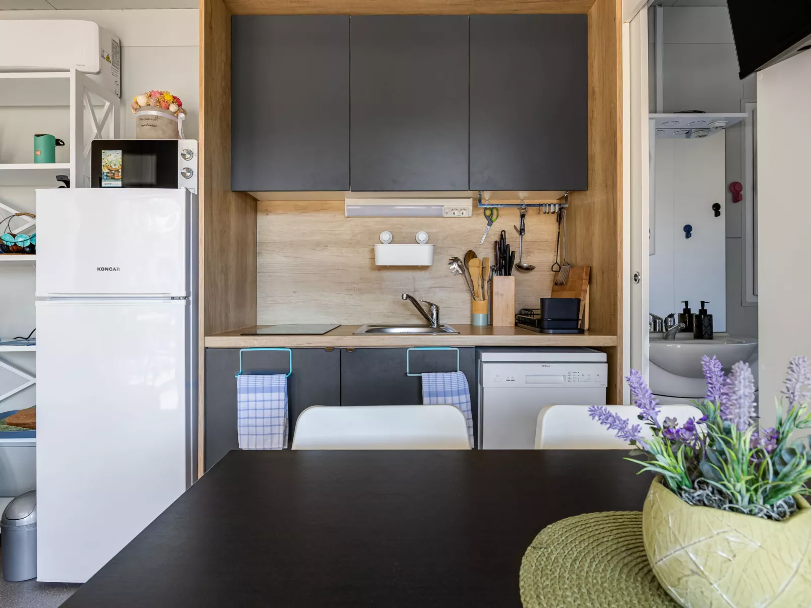 Maslina Delux - Binnen