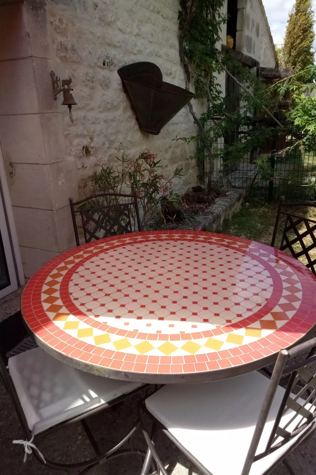 Haus "l'Ecurie" mit Terrasse und Garten - Image-tags.info