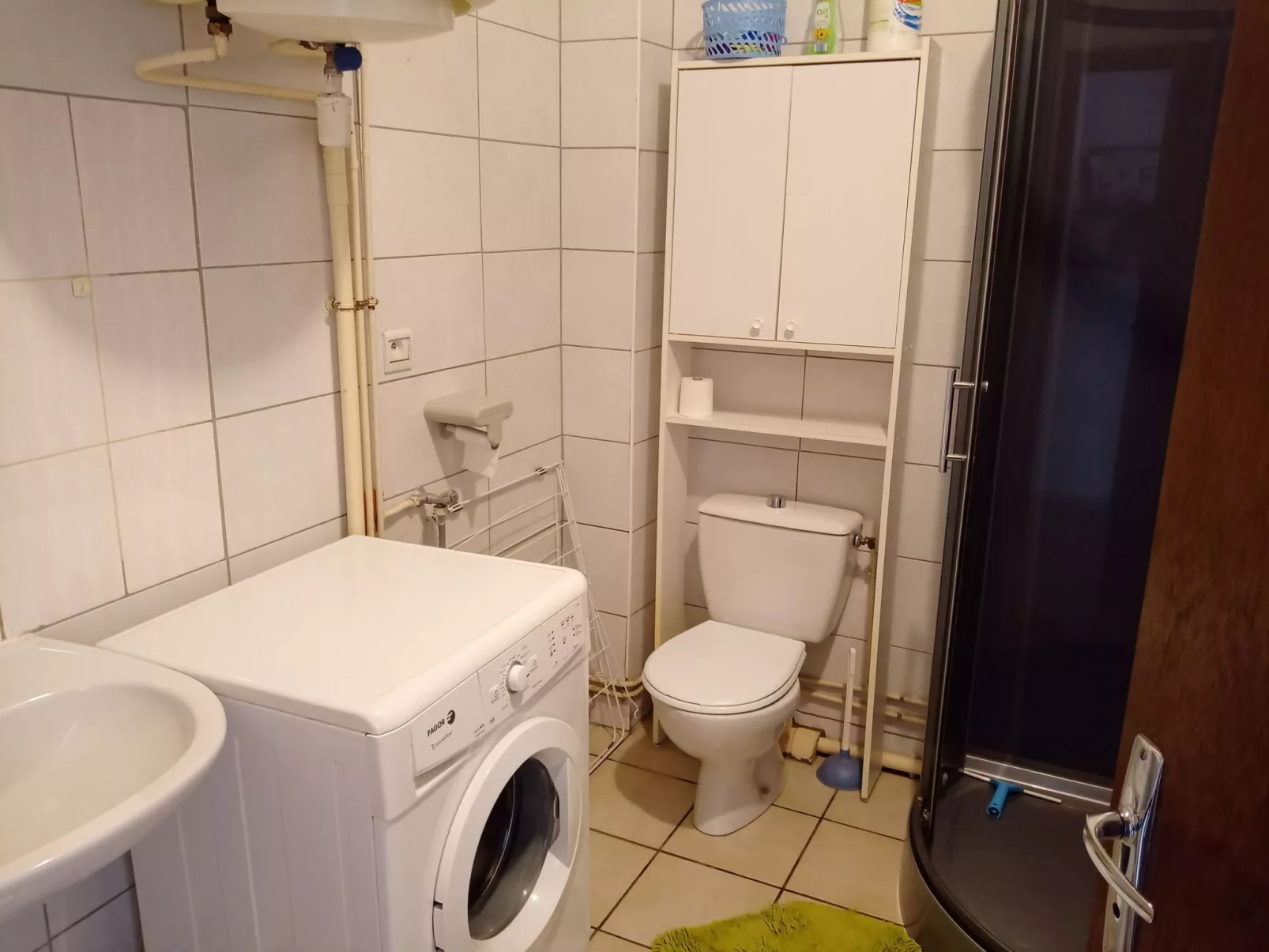 Vermietet schöne Wohnung 1 bis 6 Personen - Binnen