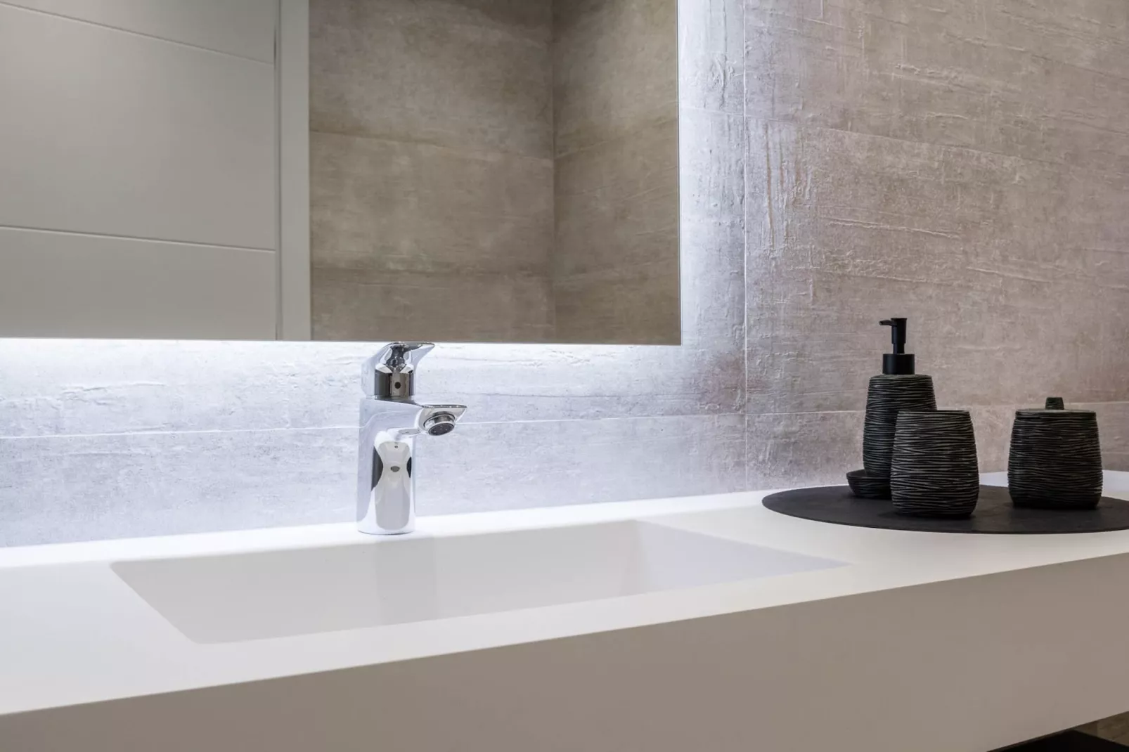 Stylish 3-Bed Apartment | Alcazaba Lagoon 1514 - Badkamer