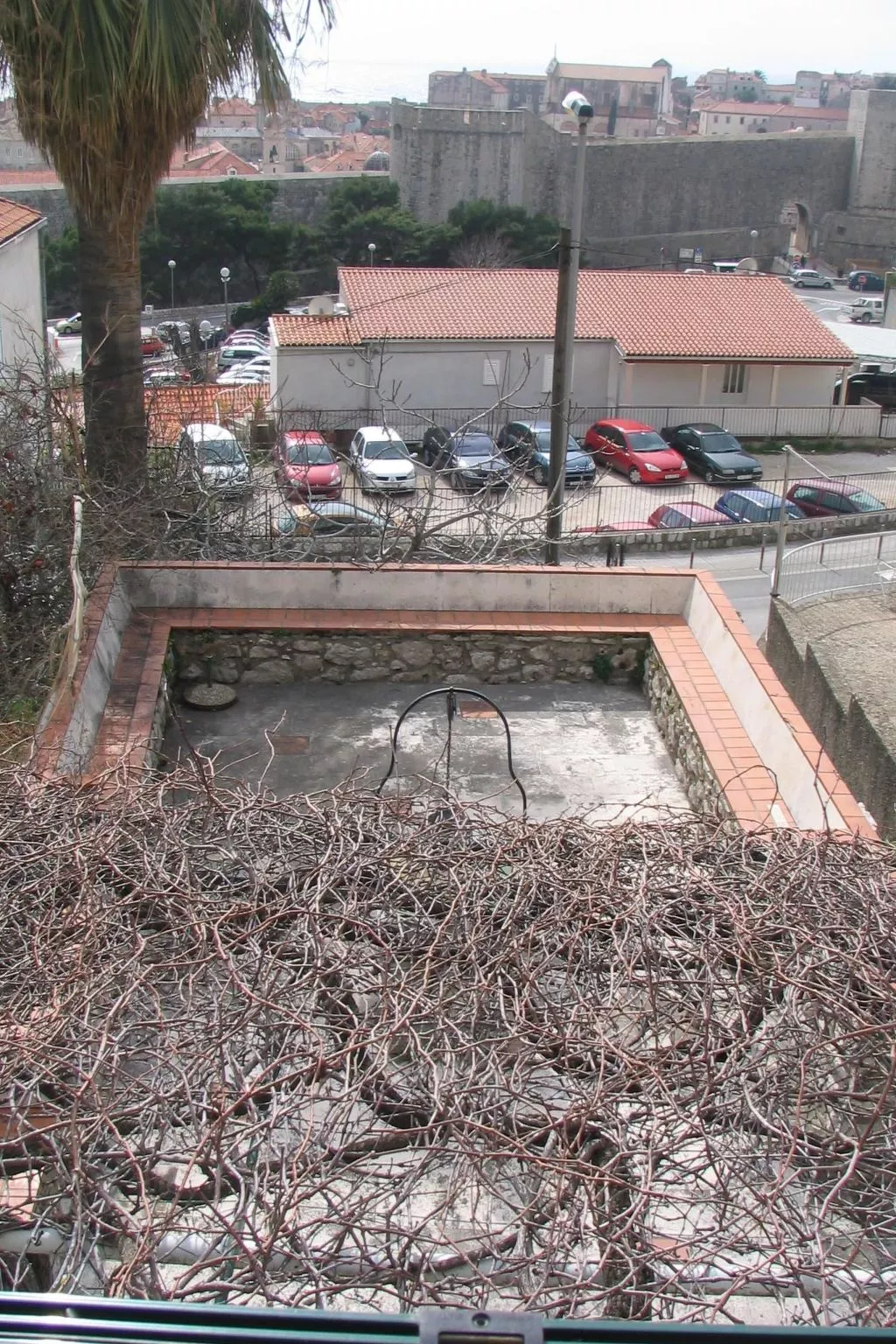 "Dubrava" mit Blick auf das Wasser - Image-tags.info