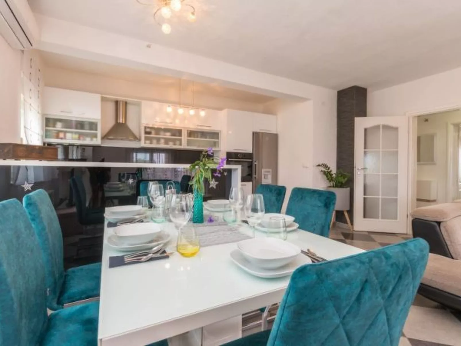 Beautiful villa Maris with pool - Image-tags.info