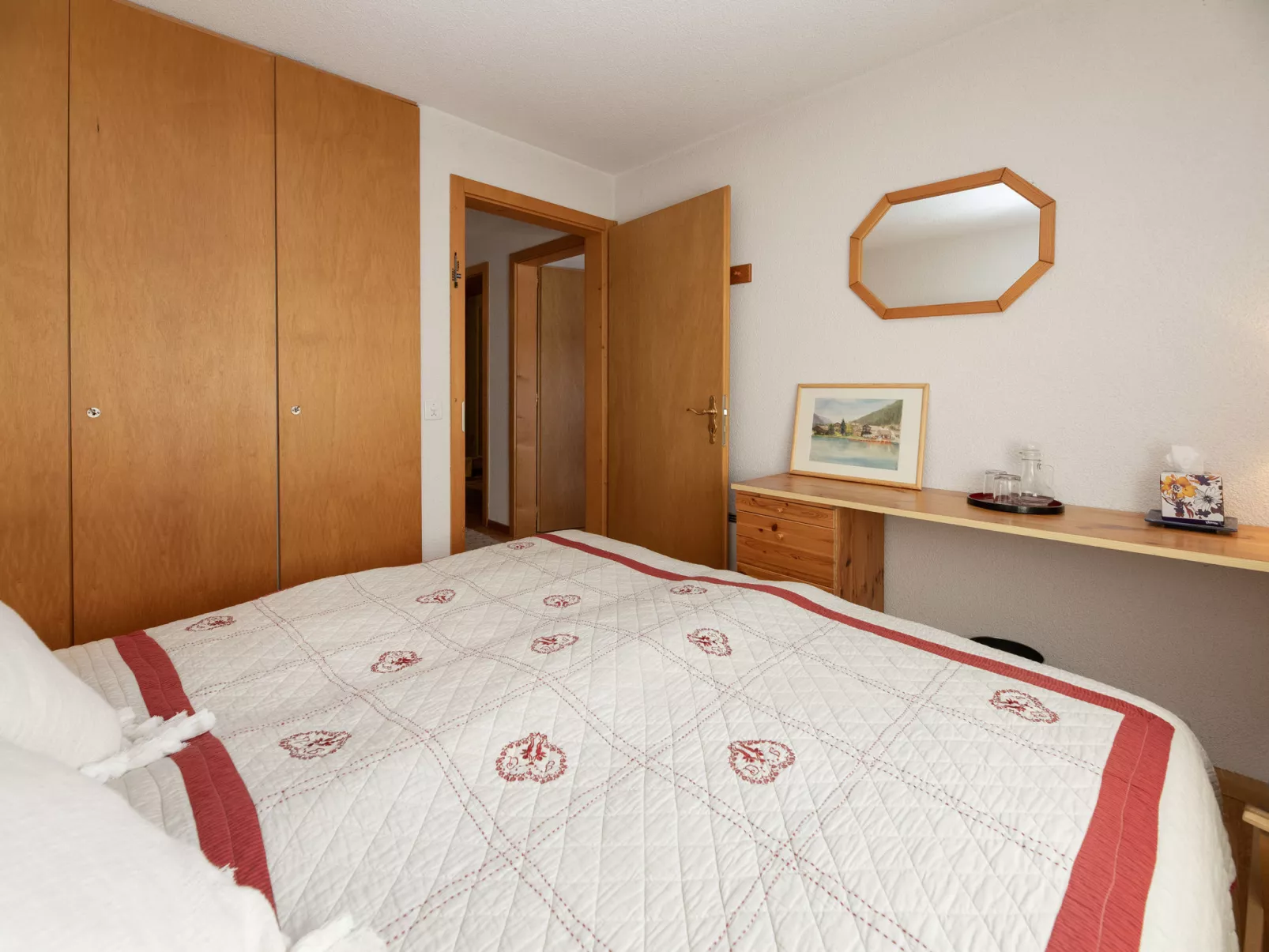 Veni, Vidi, Mansi - Binnen