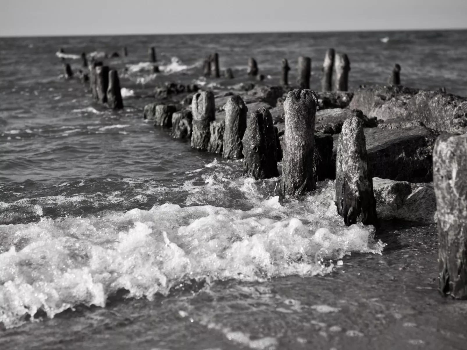 Wohnung mit Panoramaverglasung und Meerblick - Buiten
