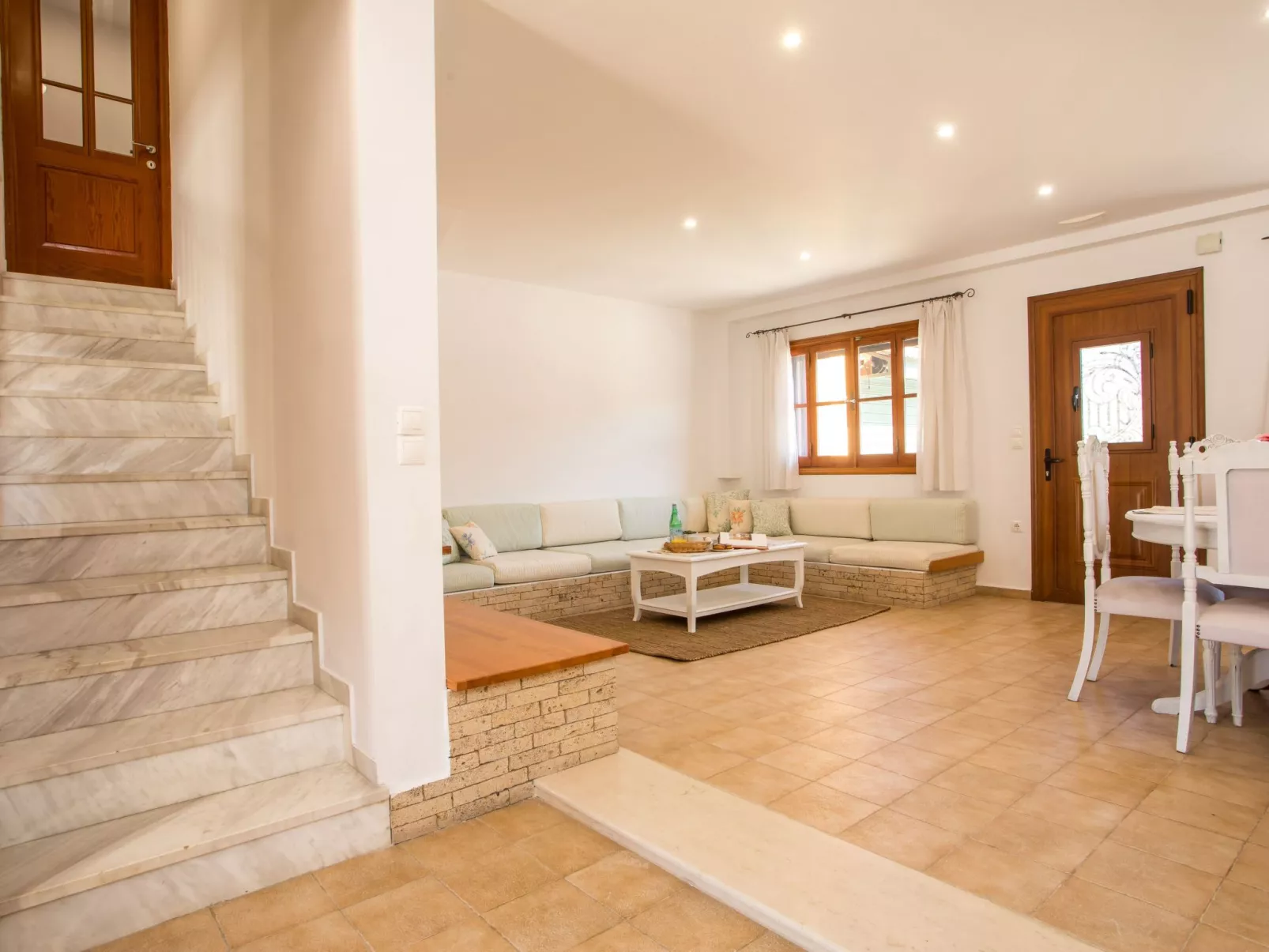 Emarmene - Dein Schicksal - Binnen