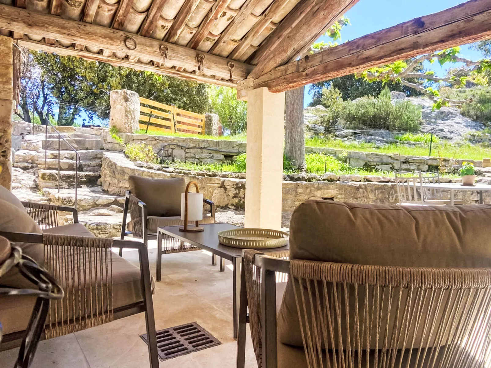 Mas du Castelet - Buiten