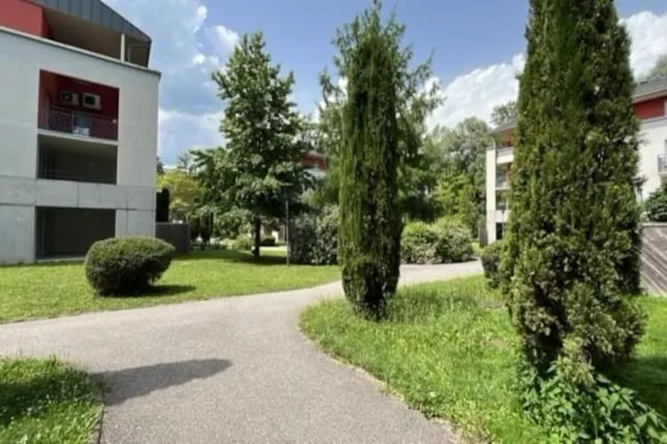 Adonis Divonne-les-Bains T2 Park side - Tuinen zomer