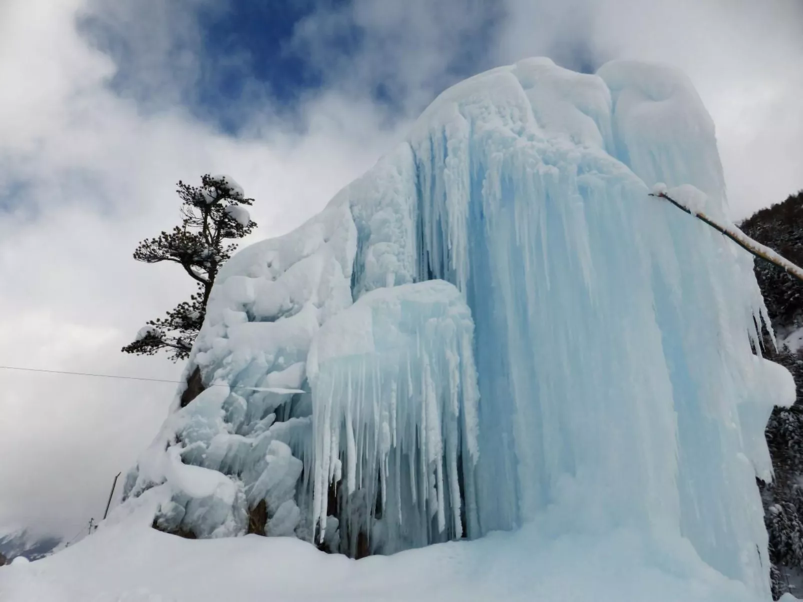 Chalet Le Murmure du Torrent - Buiten