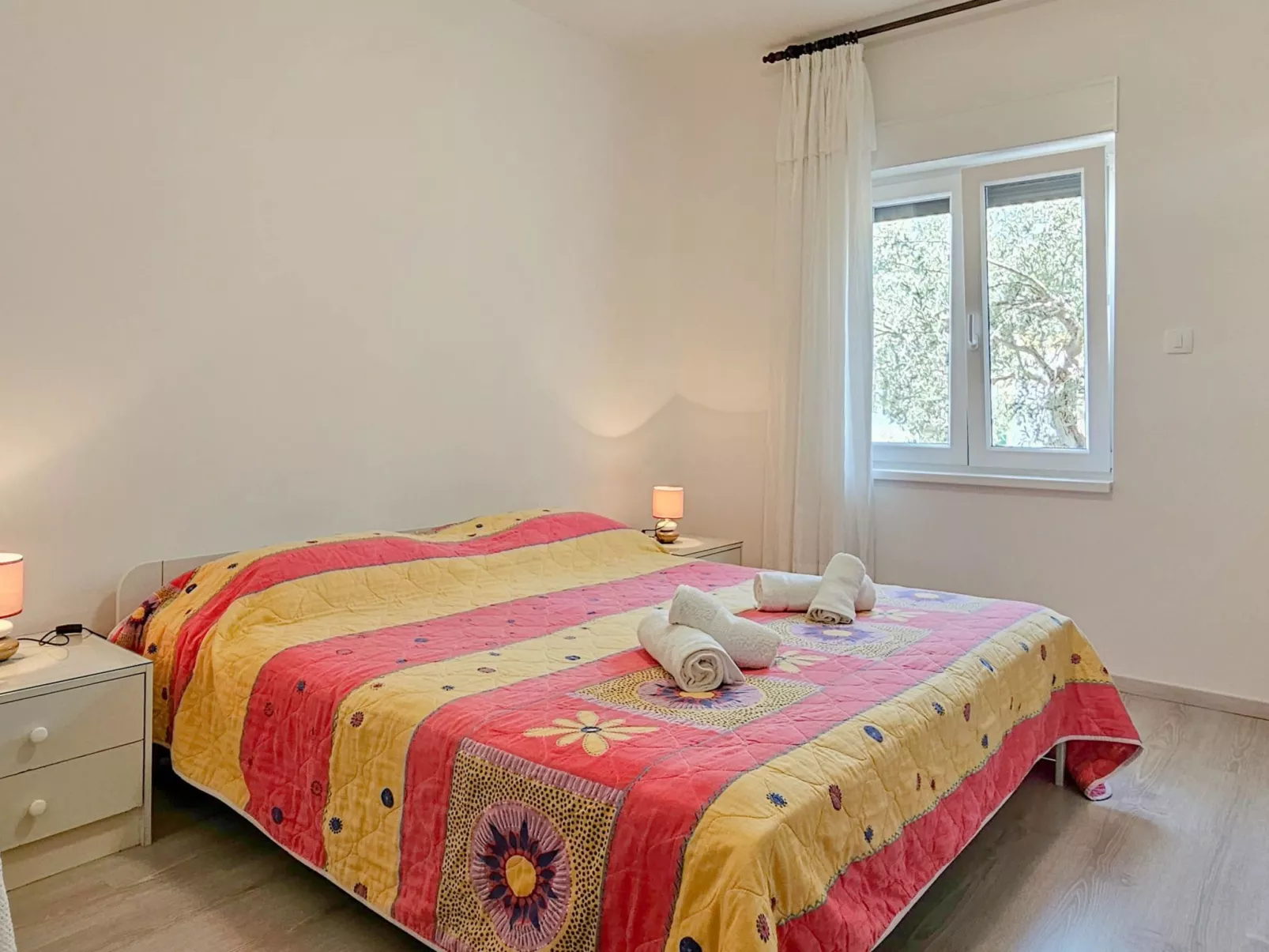 "Beco 2" direkt am Strand - Binnen