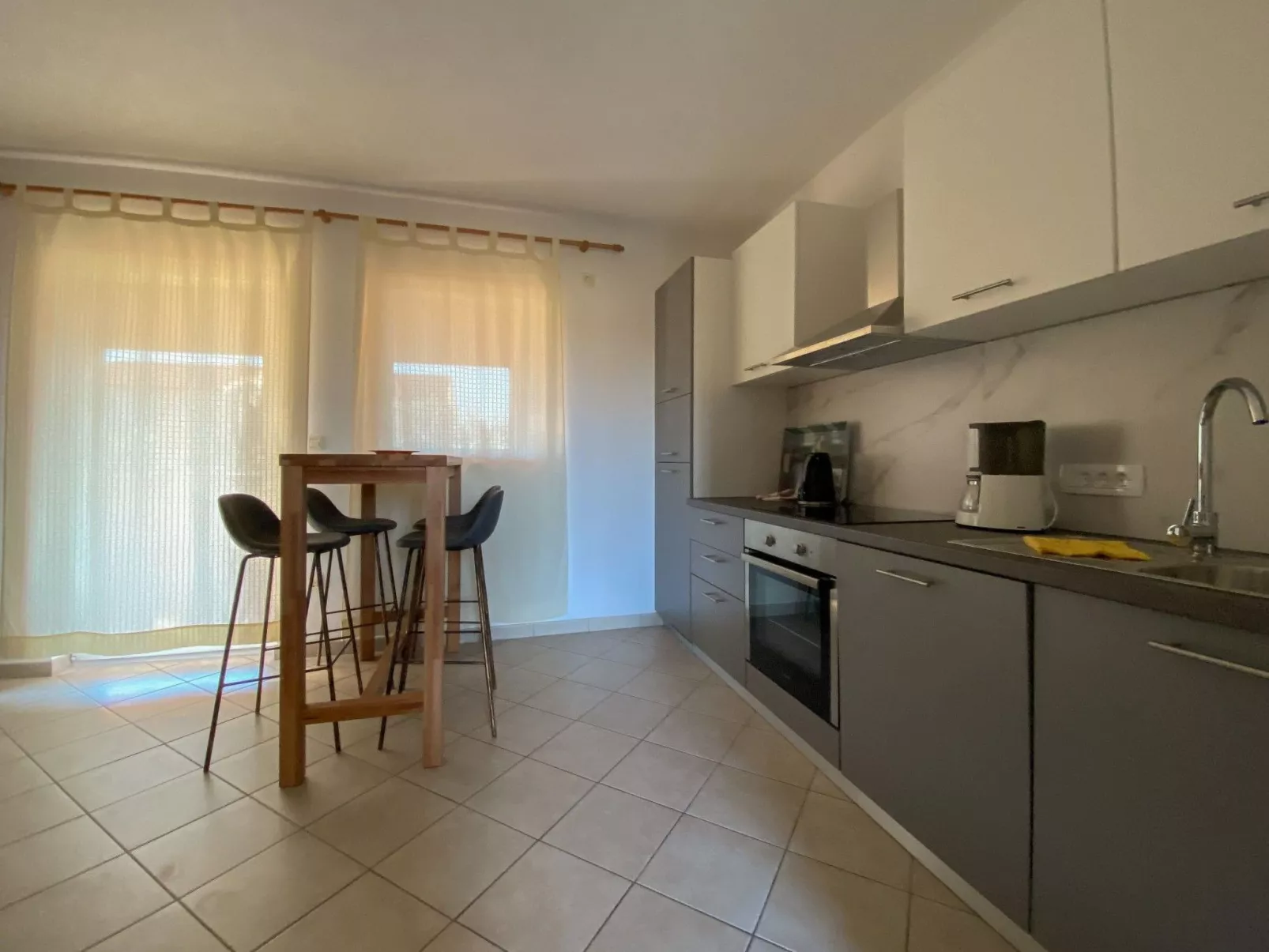 Appartement David 1 für bis zu 3 Personen mit Terrasse - Binnen